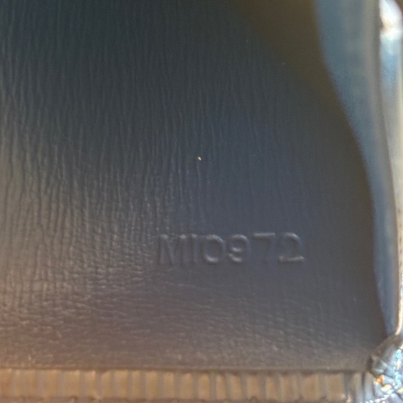 Louis Vuitton Epi Leather Elise Wallet in Toledo Blue - Picture 5 of 14